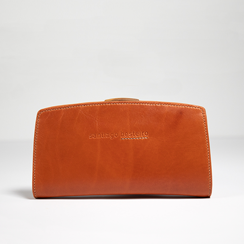 BENTO-CLUTCH-MARRON-02